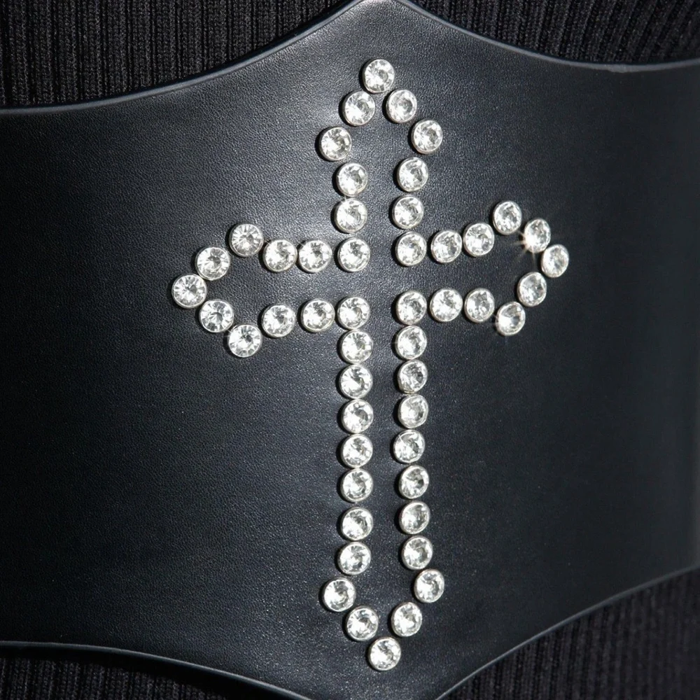 Rhinestone cross stretch belt